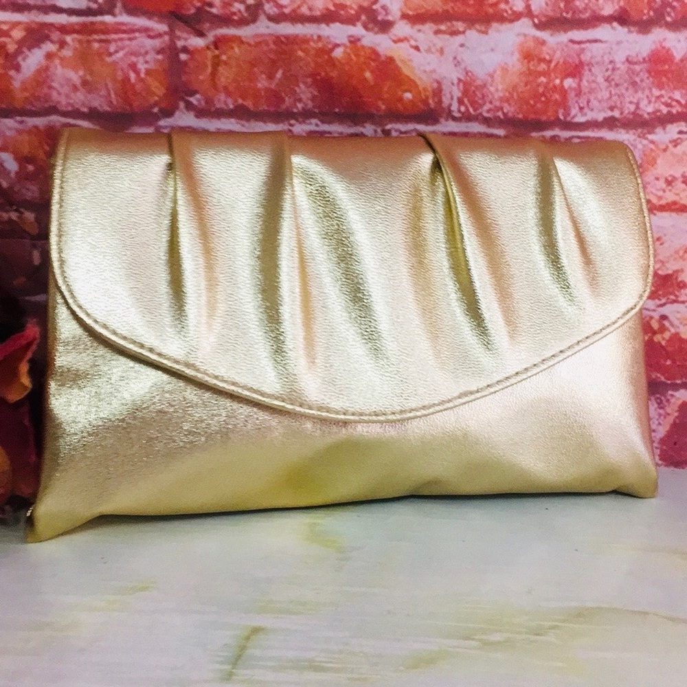 Vintage 1970s Avon Metallic Gold Envelop Clutch